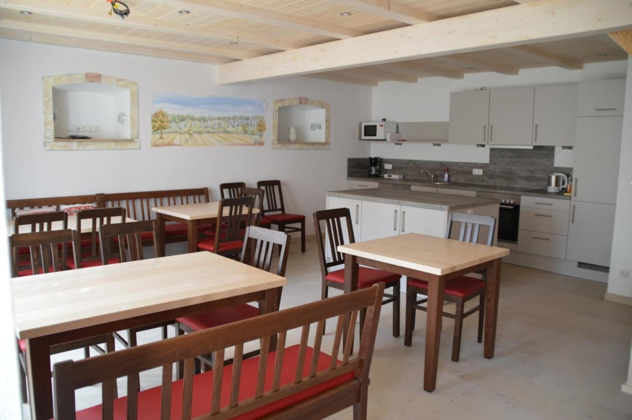 Bed and Breakfast Beim Schuster Pappenheim Exterior foto